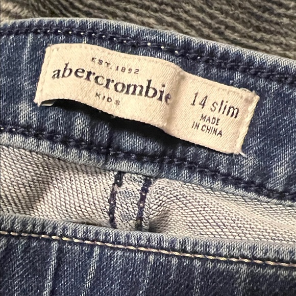 Abercrombie Kids Light Blue Denim Jeans size 14 Slim - Picture 7 of 10